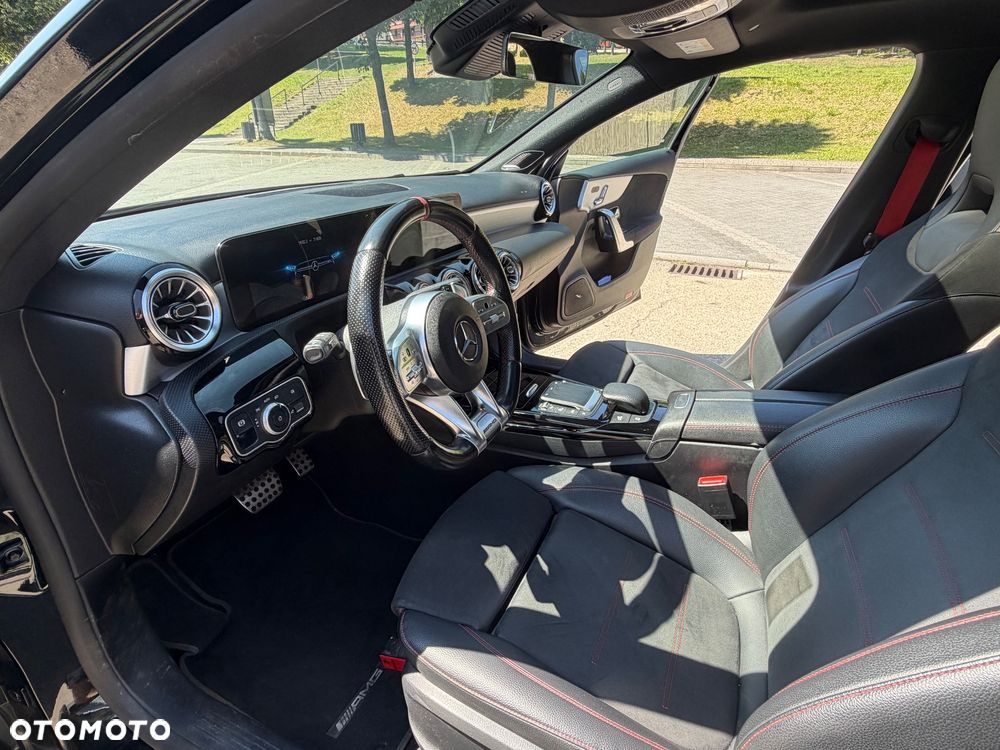 Mercedes-Benz Klasa A 35 AMG 4-Matic 7G-DCT - 8