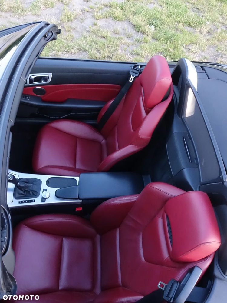 Mercedes-Benz SLK 350 (BlueEFFICIENCY) 7G-TRONIC - 18
