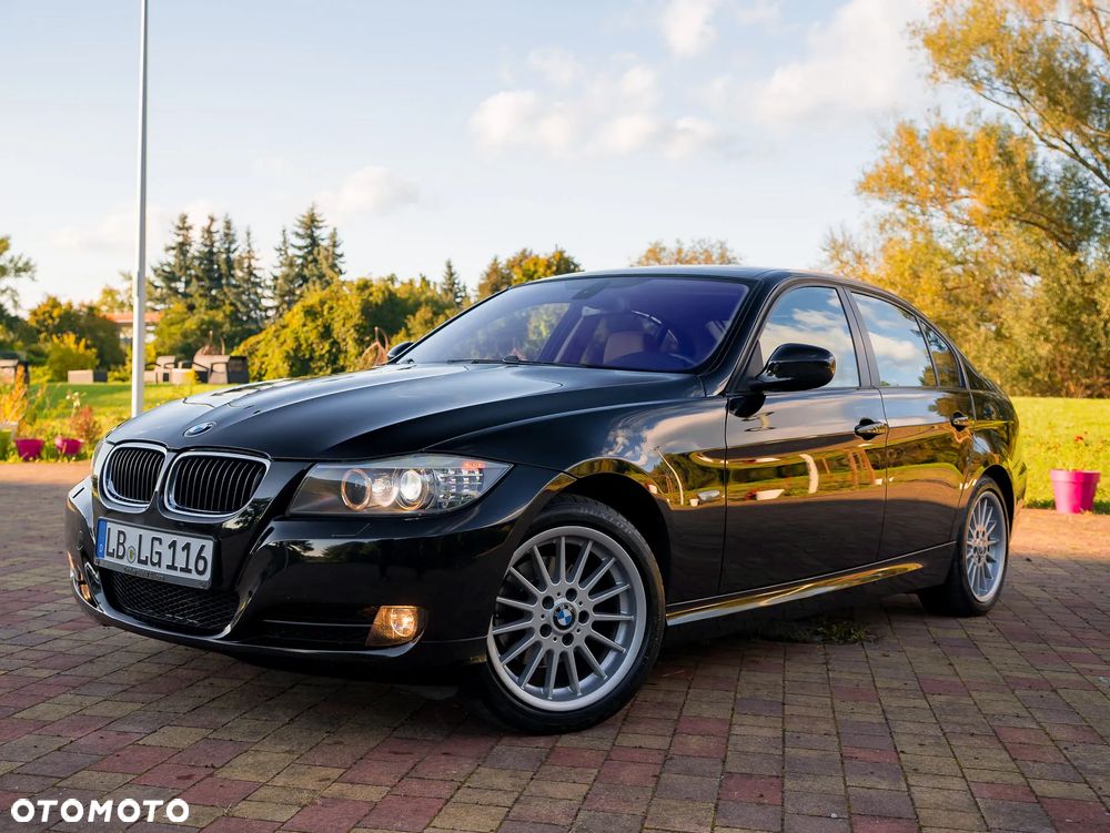 BMW Seria 3 318i - 16