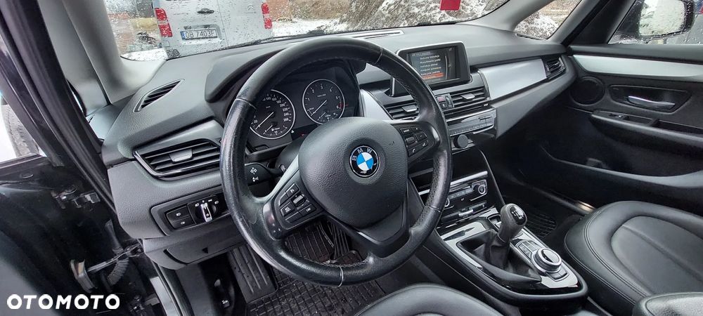 BMW Seria 2 - 16