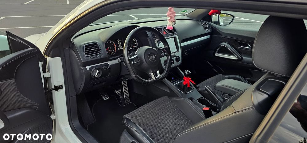 Volkswagen Scirocco 1.4 TSI Edition - 18