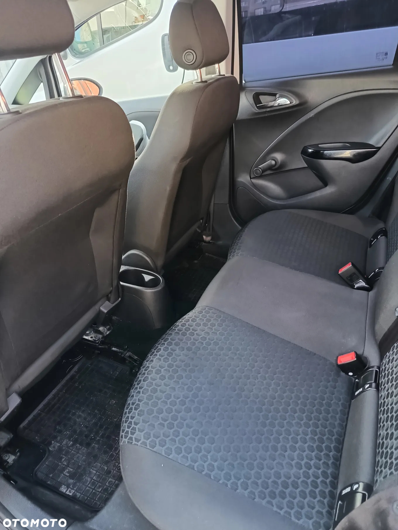 Opel Corsa - 10