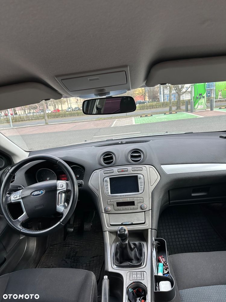 Ford Mondeo 2.0 Titanium - 15