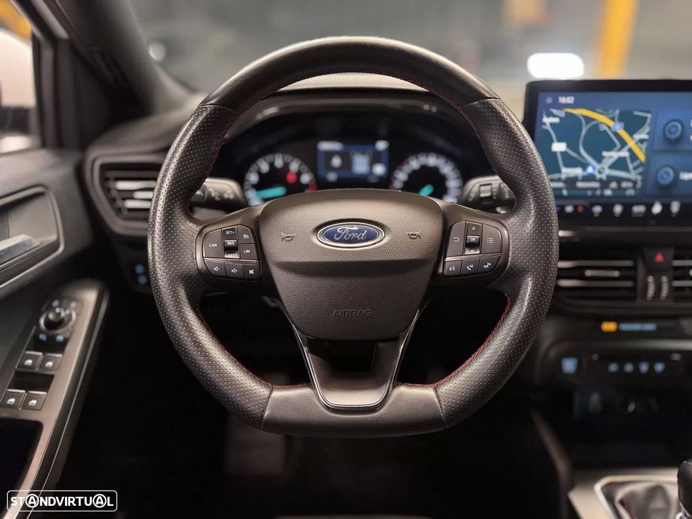 Ford Focus 1.0 EcoBoost MHEV ST-Line Design SIP - 13