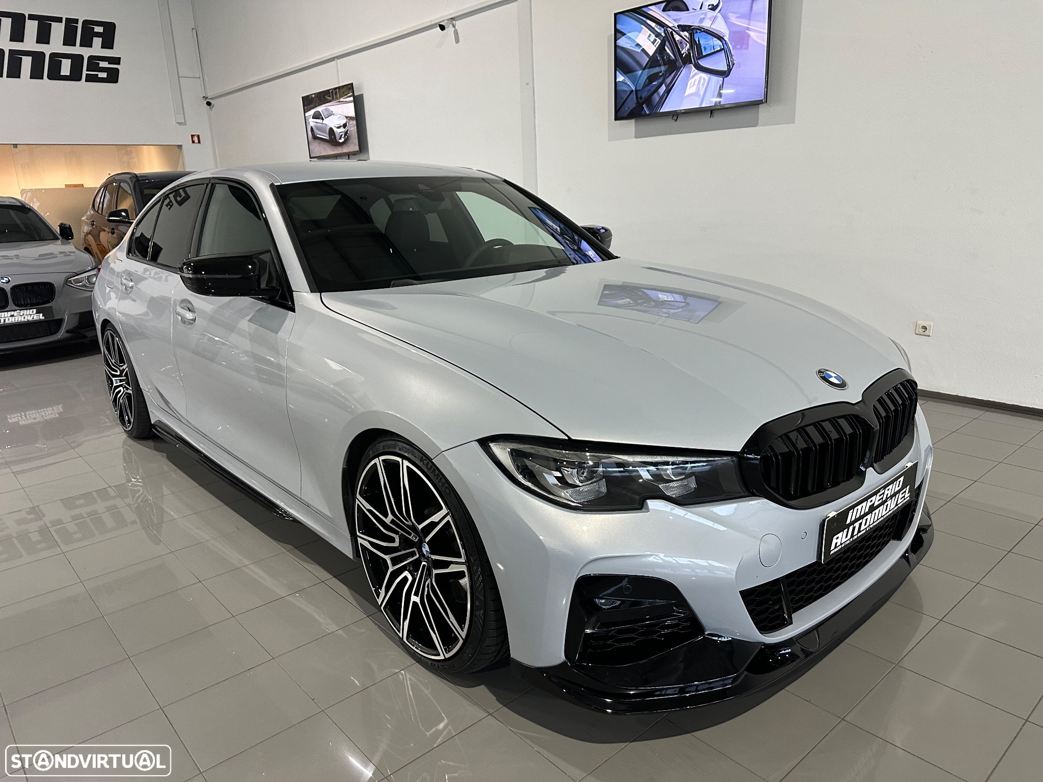 BMW 330 e Auto - 59