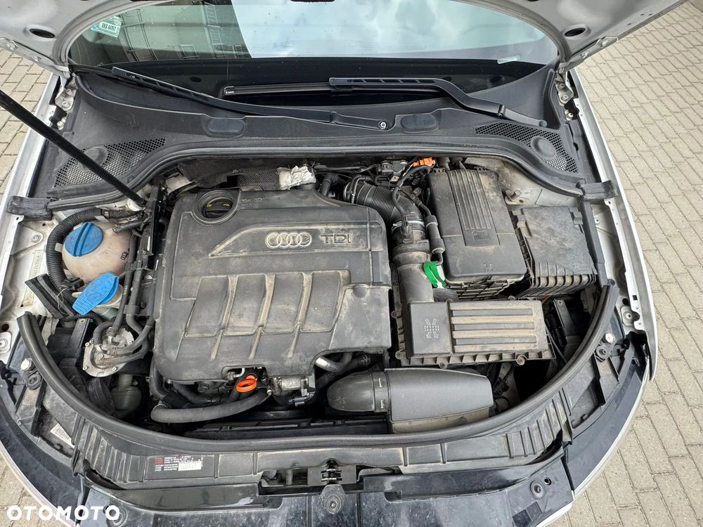 Audi A3 Sportback 2.0 TDI DPF Ambition S tronic - 22