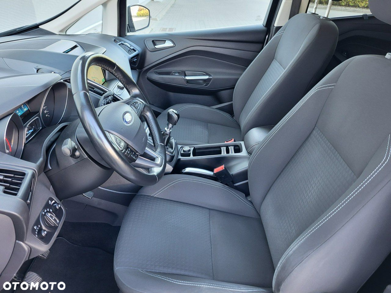 Ford C-MAX - 22