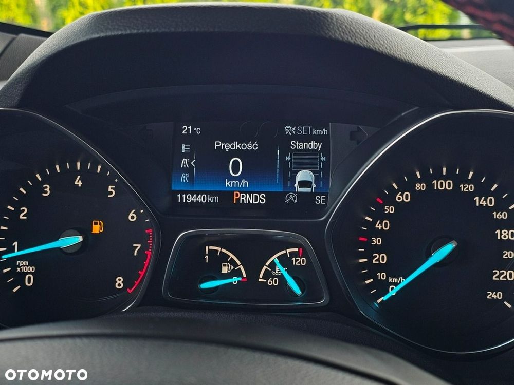 Ford Kuga - 19