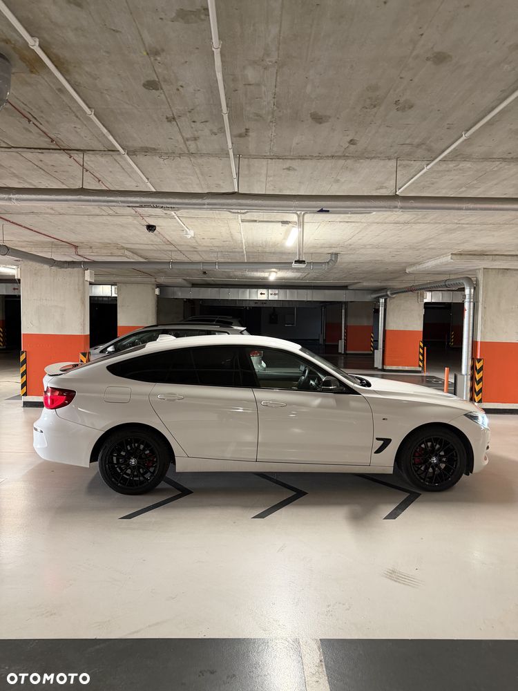 BMW Seria 3 318d Advantage - 7