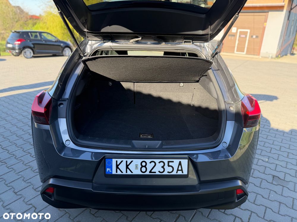 Lexus UX 250h Elegance 2WD - 16