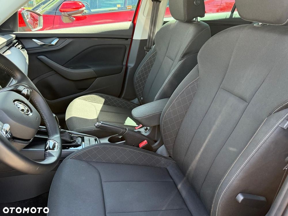 Skoda Kamiq 1.0 TSI Ambition DSG - 17