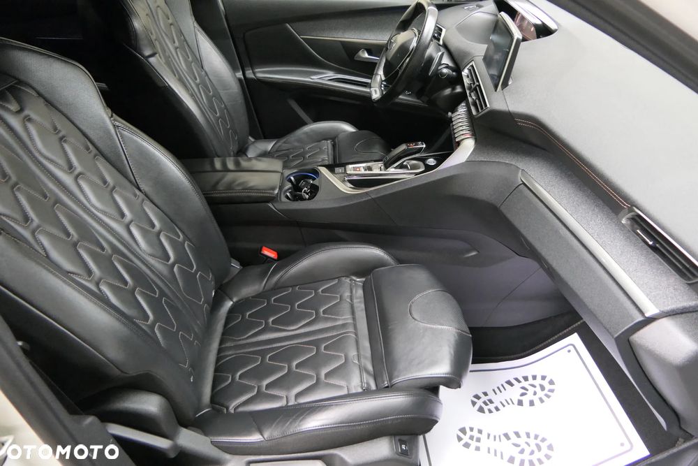 Peugeot 3008 - 25