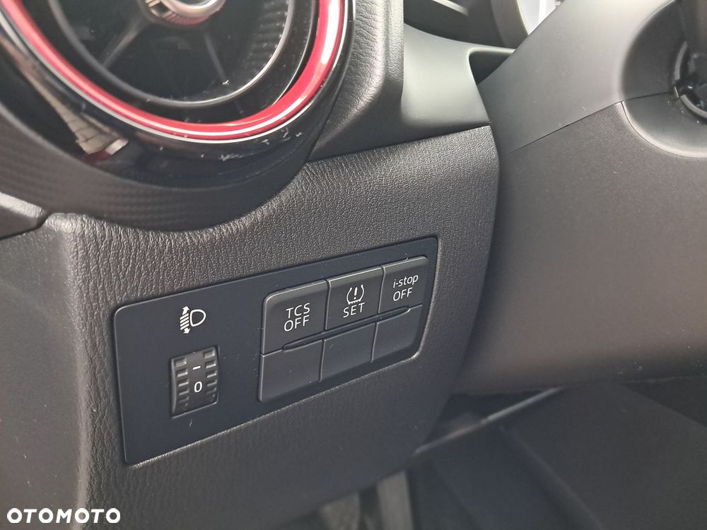 Mazda CX-3 2.0 Skyenergy - 32
