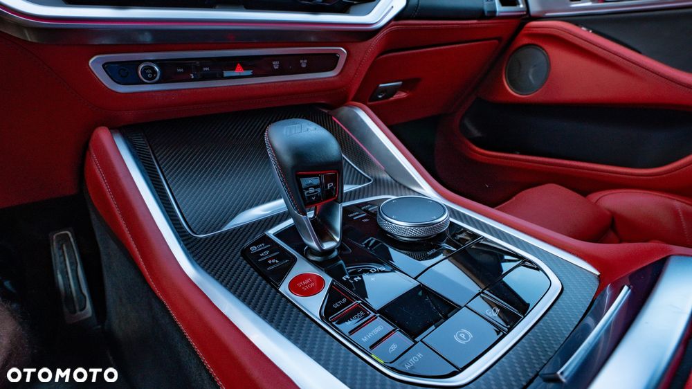 BMW XM - 10