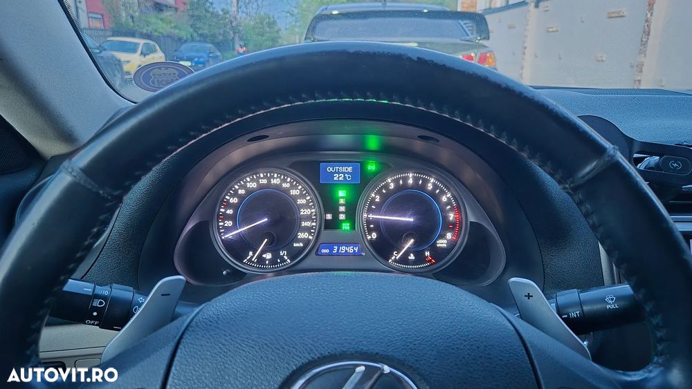 Lexus Seria IS 250 2.5 V6 Aut Executive - 7