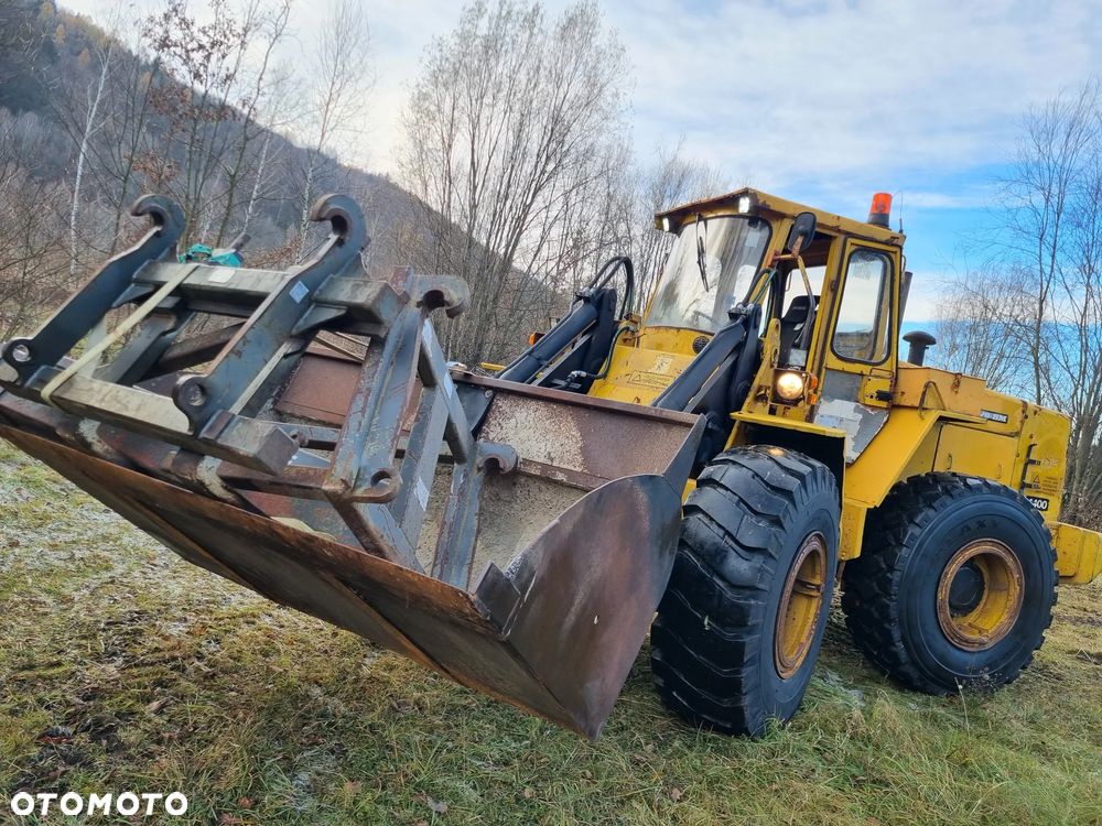 Volvo BM 4400 Ładowarka Fadroma Sprowadzona z Norwegii Widły Łyżka Bocian Wysięgnik! Aktualne badania w DEKRA! Oryginał zadbana Bez luzów i wycieków Potężna Moc. Nie pracowała w Kraju! 6 cylindrów pneumat Hamulec Opony jak Nowe - 11