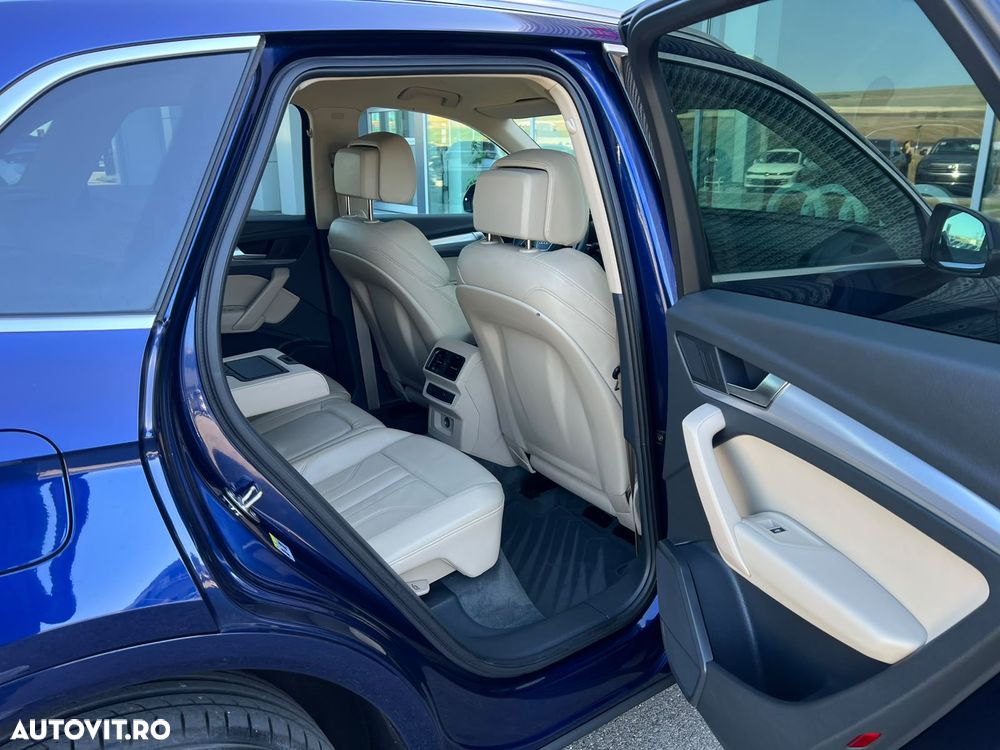 Audi Q5 55 TFSIe quattro S tronic S line - 13