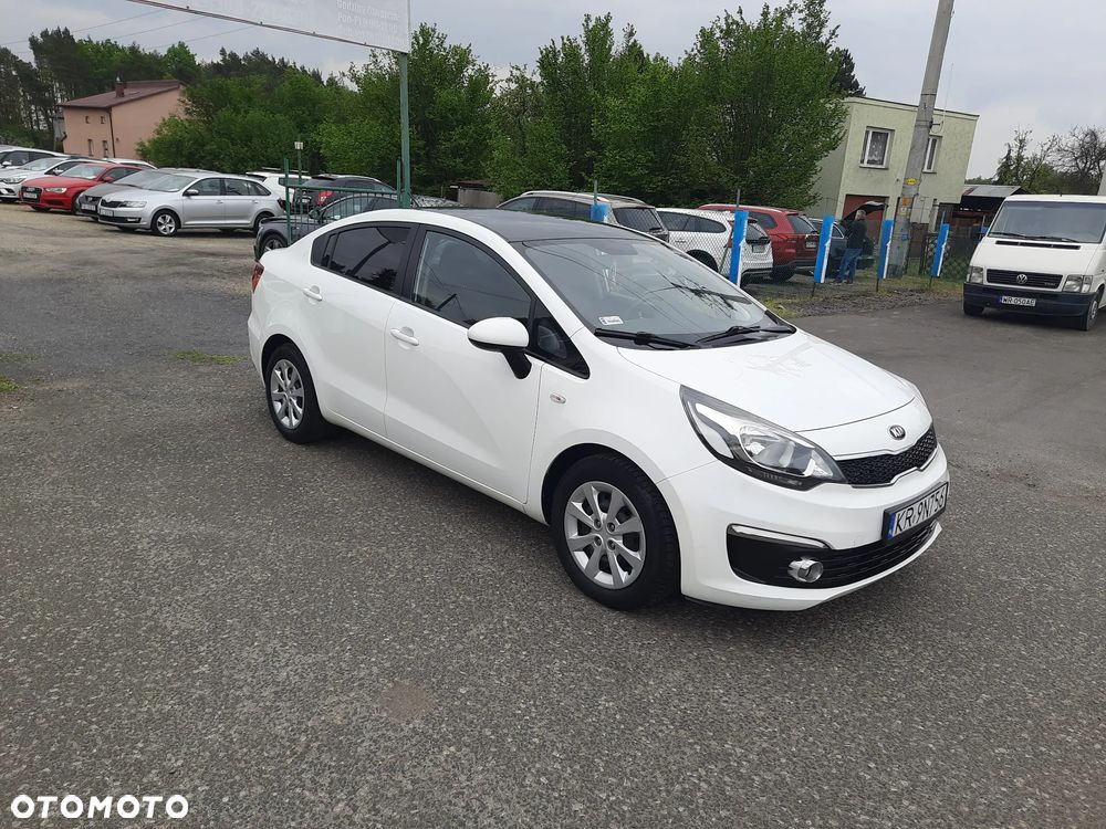 Kia Rio 1.2 M - 8