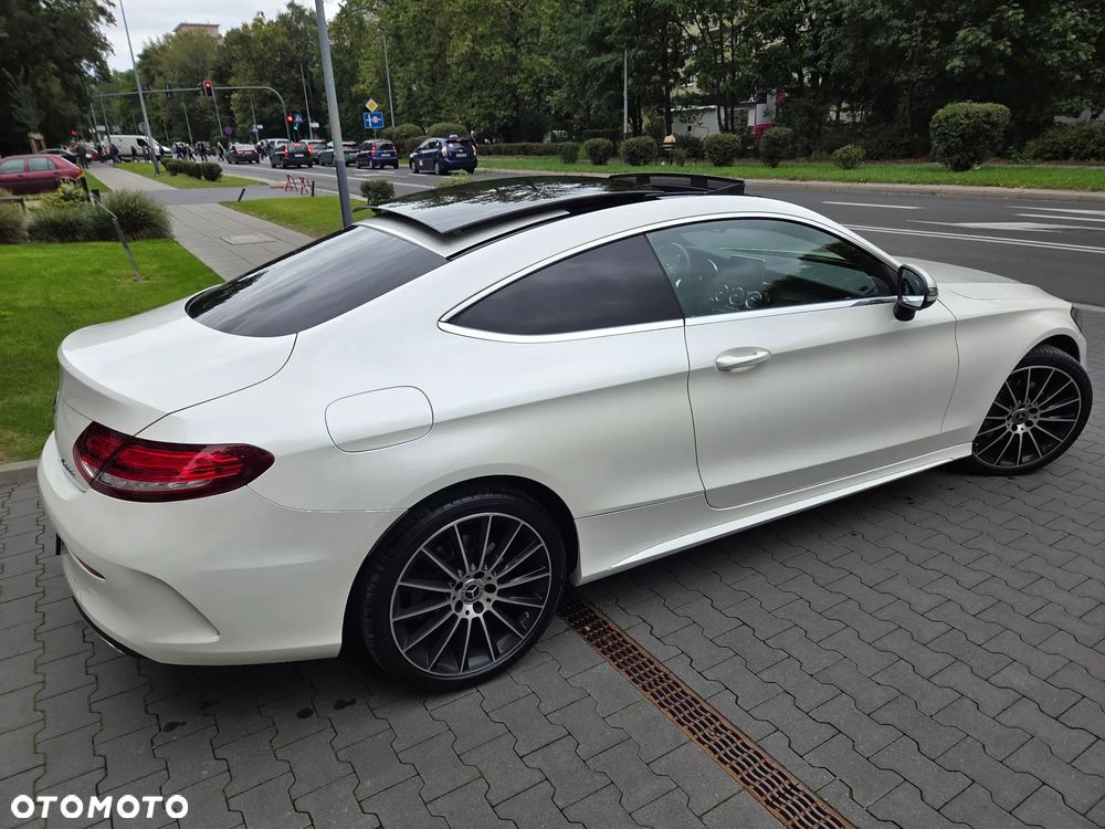 Mercedes-Benz Klasa C 200 4-Matic 9G-TRONIC - 6