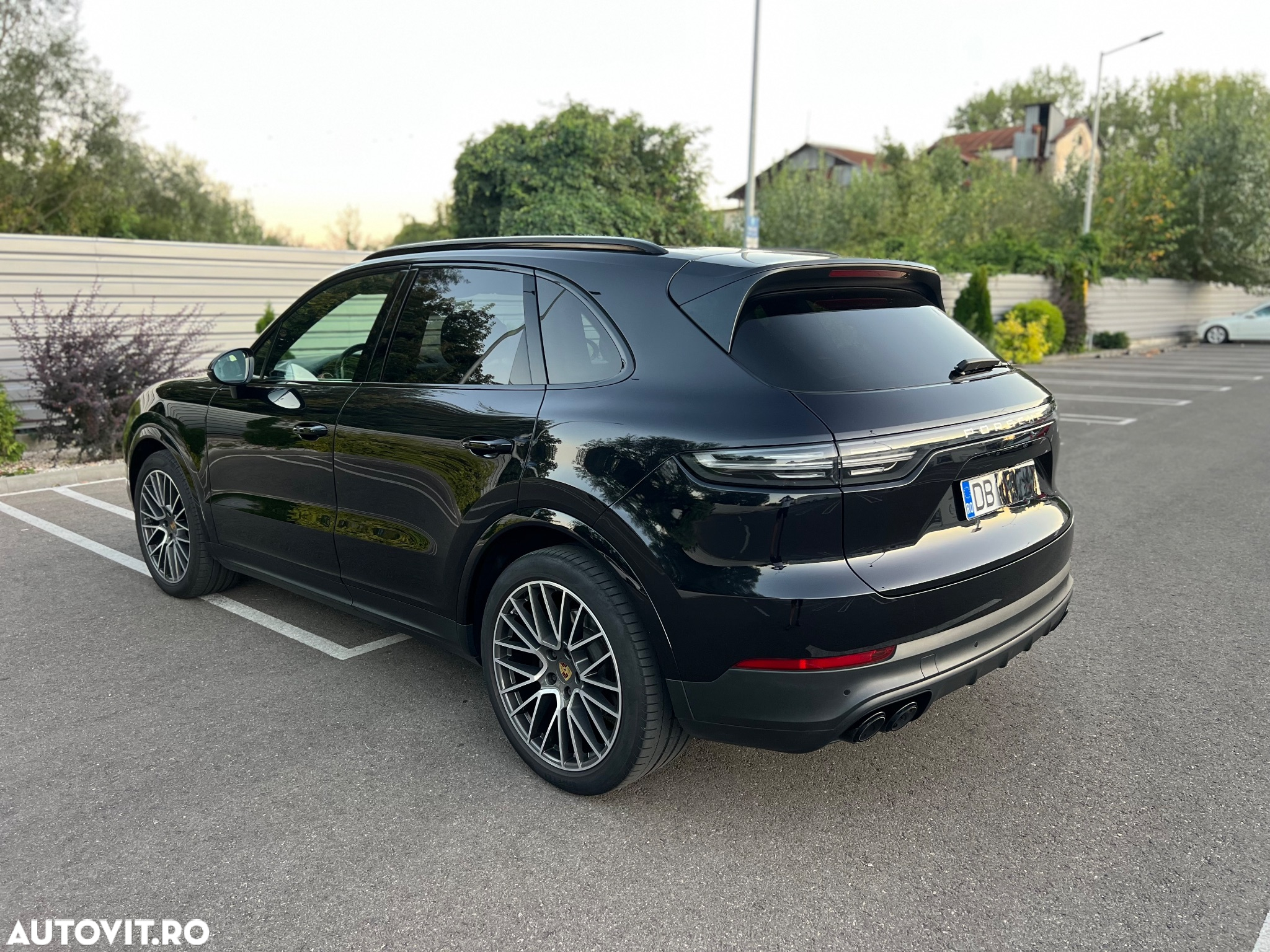 Porsche Cayenne S - 21