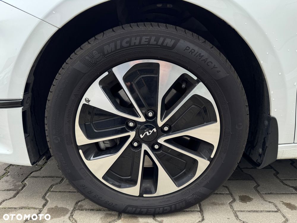 Kia Ceed 1.5 T-GDI Tribute DCT - 30