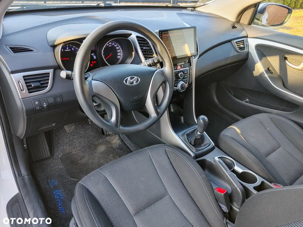 Hyundai i30 1.4 Classic - 6