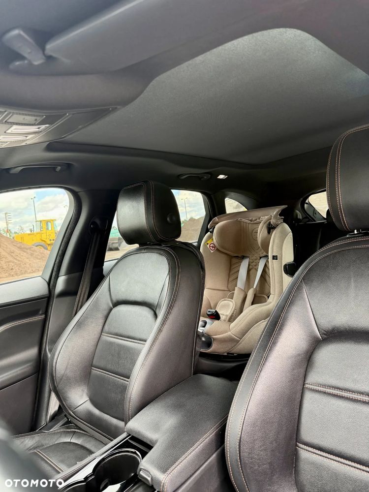 Jaguar F-Pace 2.0 i4D AWD Portfolio - 24