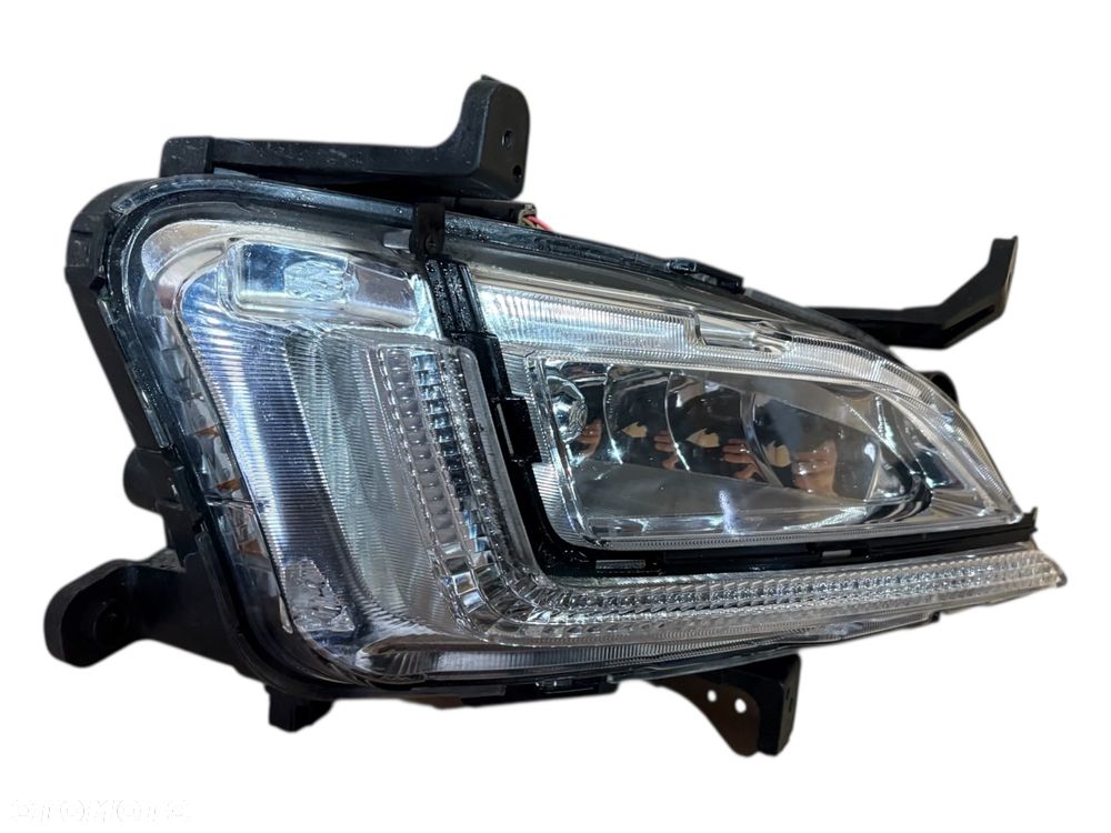 Prawy halogen Drl Led Hyundai Tucson III Lift 92202-D76 - 2