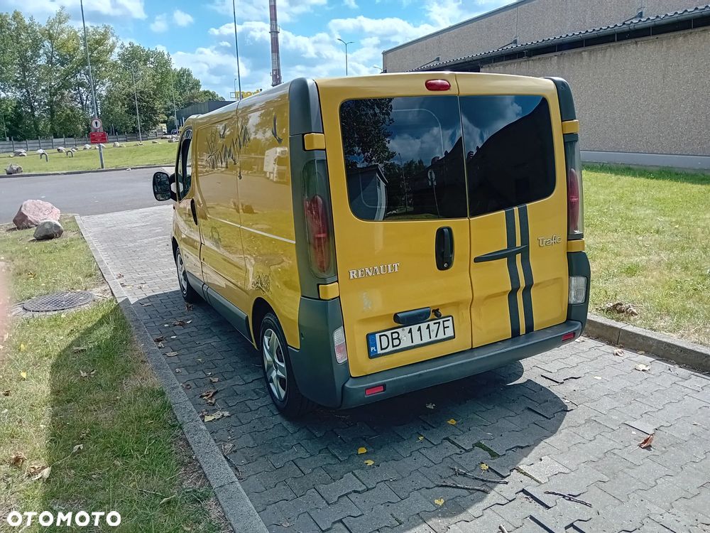 Renault Trafic - 20