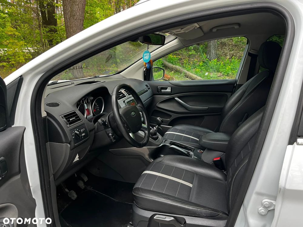 Ford Kuga 2.0 TDCi Titanium - 7