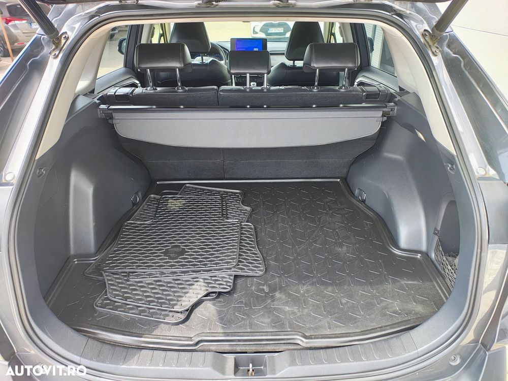 Toyota RAV4 2.5 VVT-iE 4x4 Luxury - 15