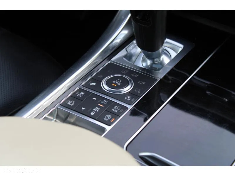 Land Rover Range Rover Sport S 4.4 SD V8 HSE Dynamic - 12
