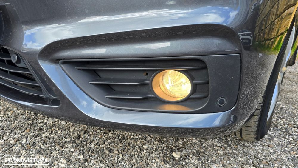 BMW 216 Active Tourer d Advantage - 57