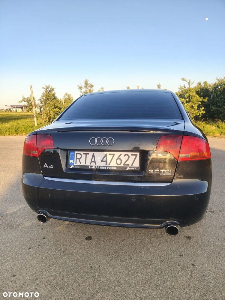 Audi A4 Avant 2.0 TDI Quattro - 20