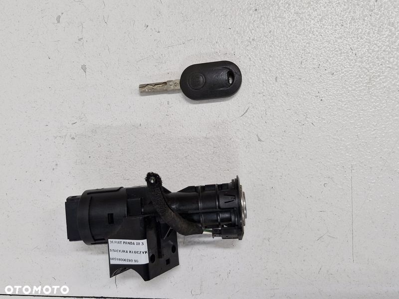 fiat panda iii 3 stacyjka kluczyk 00518006280 - 2