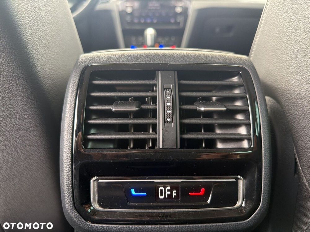 Volkswagen Passat Alltrack 2.0 TDI 4Mot DSG - 27