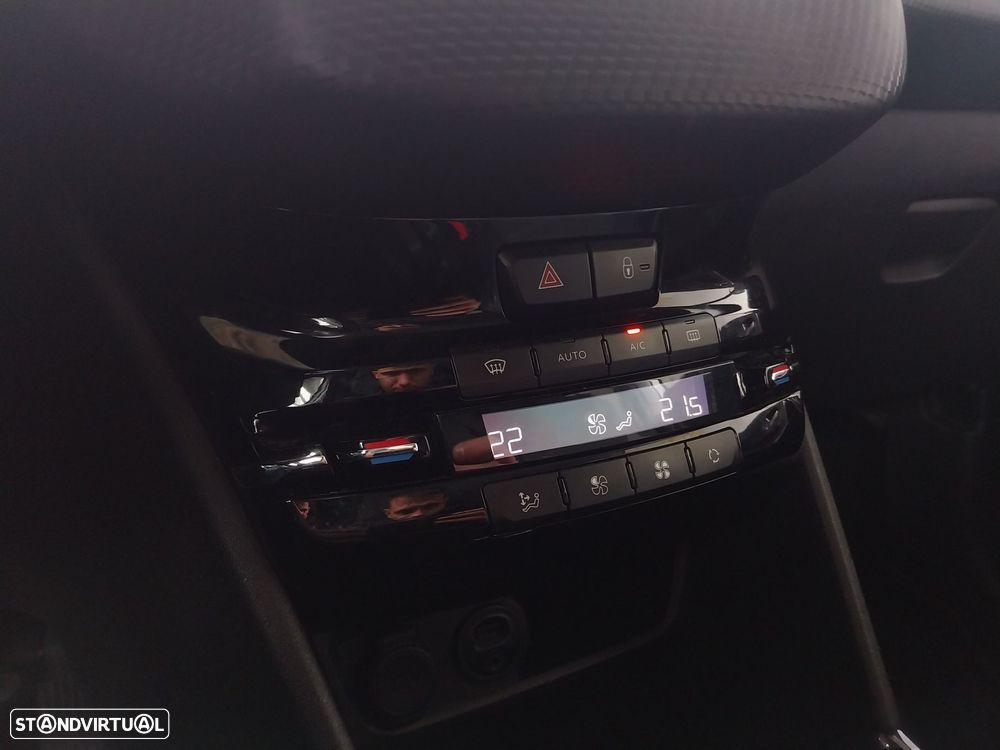 Peugeot 2008 1.6 e-HDi Allure - 8