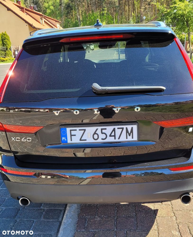 Volvo XC 60 T4 Momentum - 10