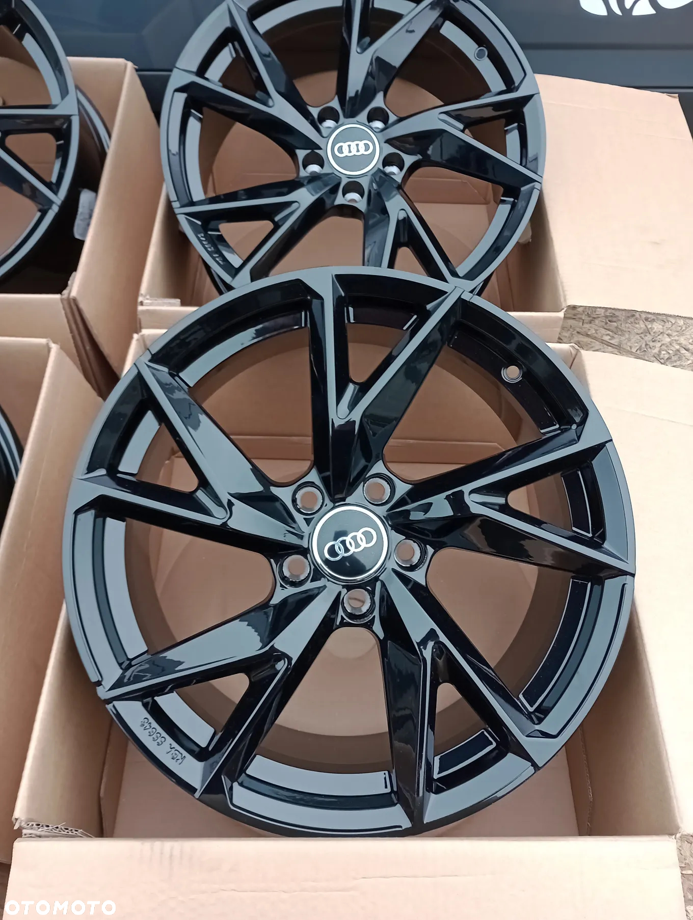 FELGI ALUMINIOWE NOWE 5x112 R18 8J ET35 66,6 AUDI A3 A4 A5 A6 A7 A8 Q2 Q3 Q5 TT - 7
