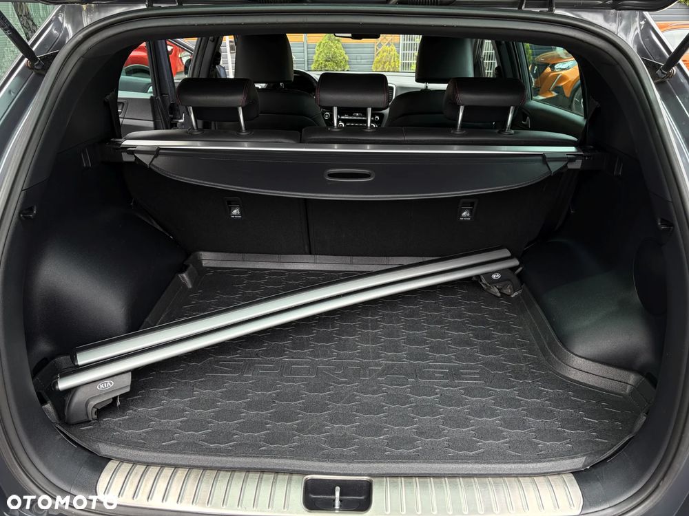 Kia Sportage 1.6 T-GDI GT Line 2WD - 36