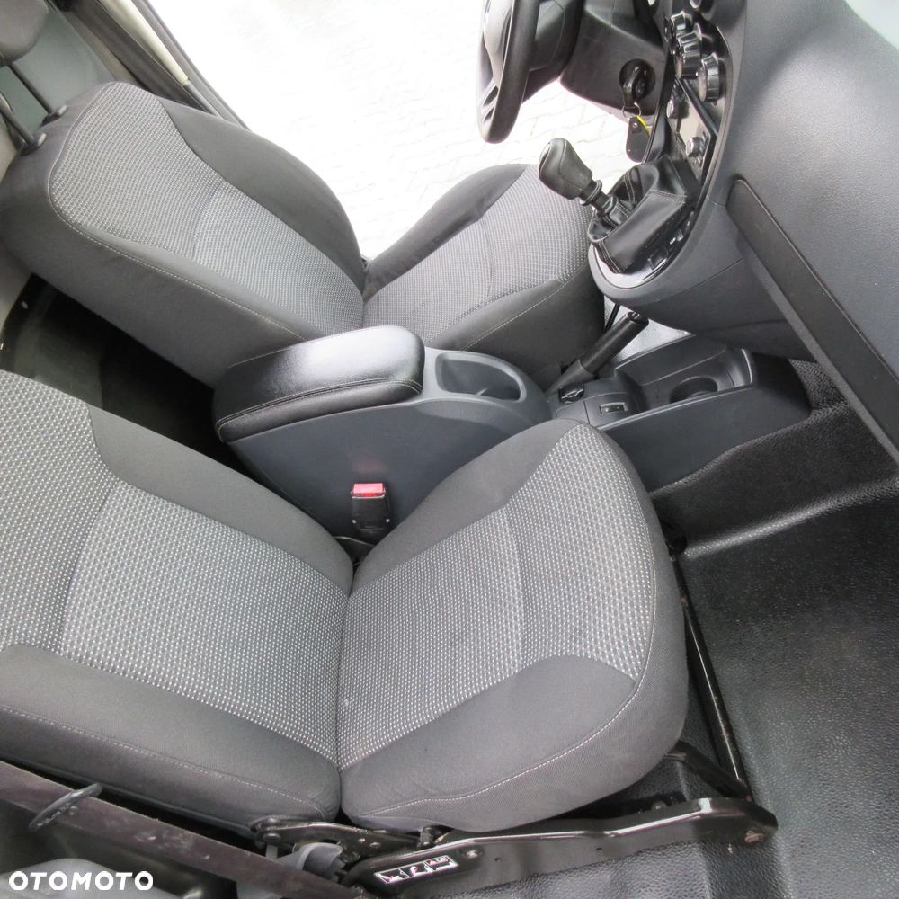 Mercedes-Benz CITAN - 26