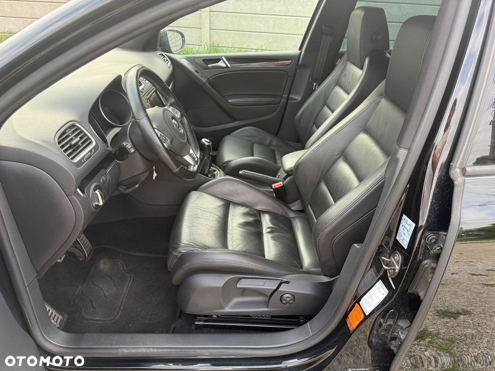Volkswagen Golf - 19