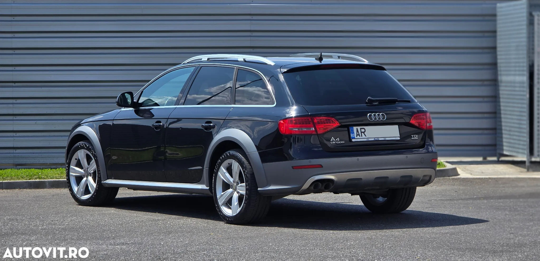Audi A4 Allroad 2.0 TDI Quattro - 4