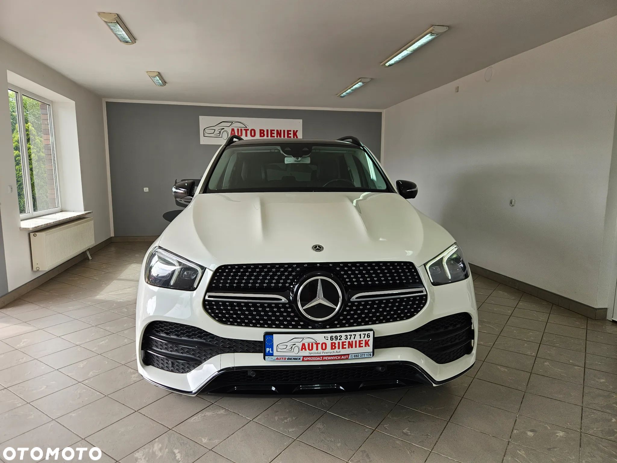 Mercedes-Benz GLE 300 d 4-Matic - 1