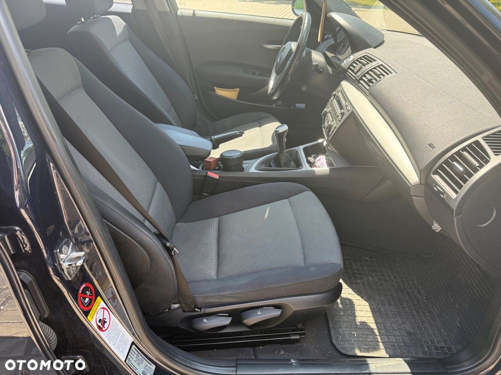 BMW Seria 1 118d - 11