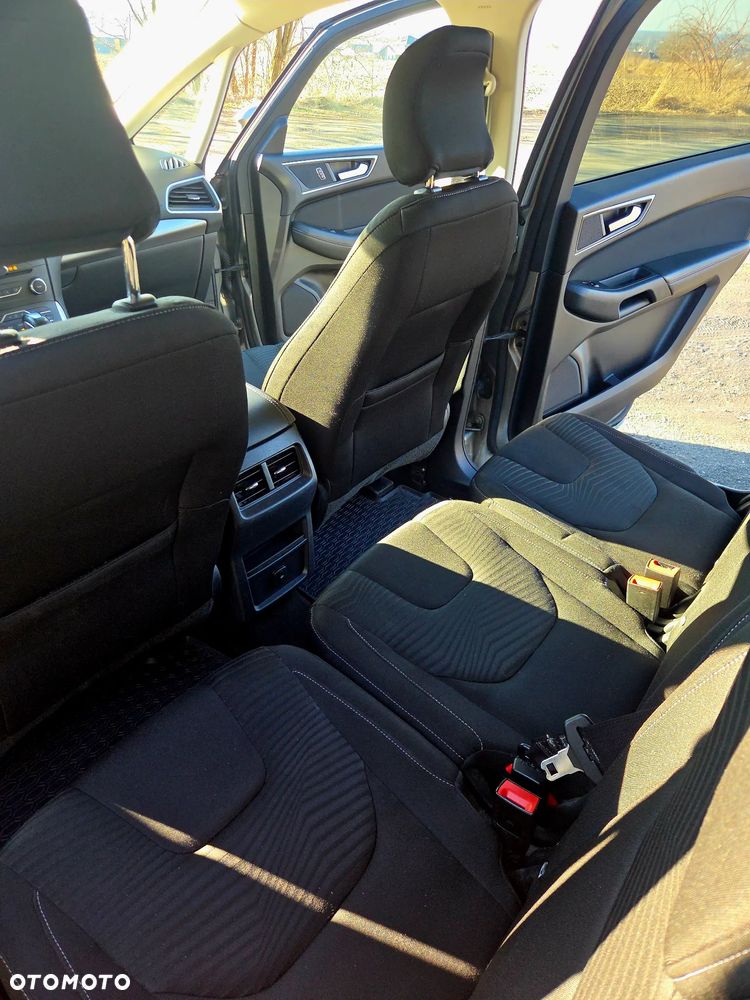 Ford S-Max 2.0 TDCi Titanium PowerShift - 36