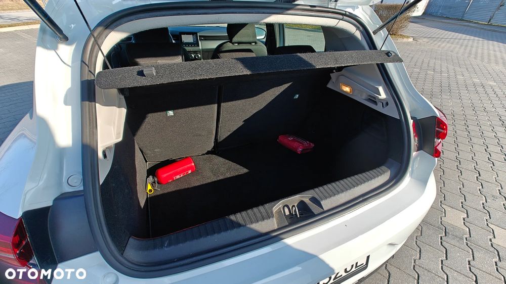 Renault Clio - 15