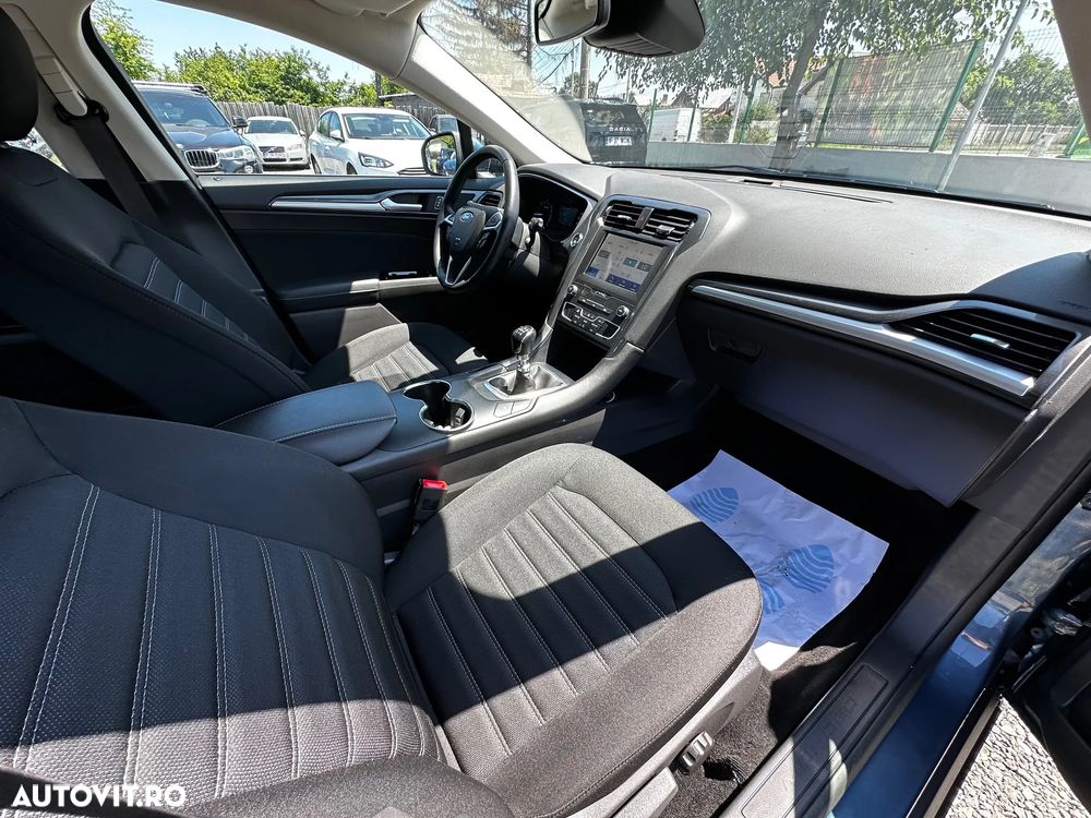 Ford Mondeo 2.0 TDCi Trend - 10