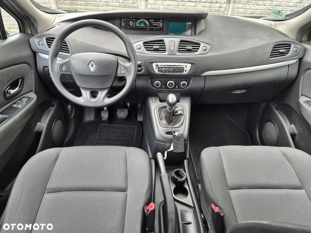 Renault Scenic 1.6 16V 110 TomTom Edition - 12
