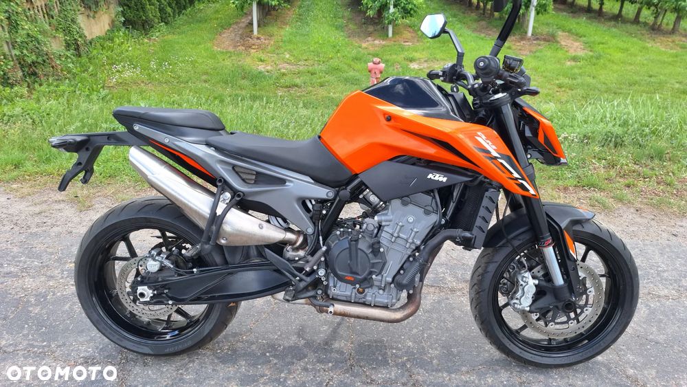 KTM Duke 790 - 1